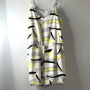 GUESS Romper Sz XL spaghetti straps tie waist